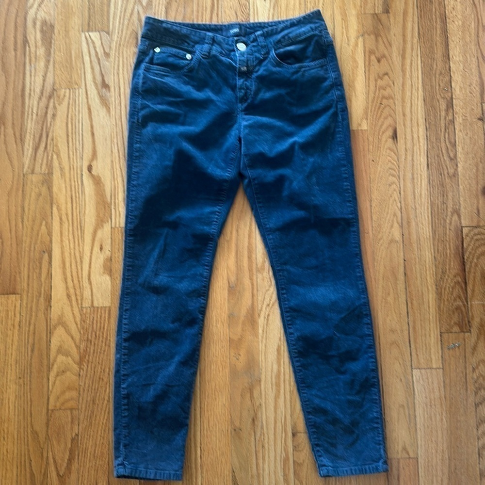 Closed sz 26 Baker blue Velour feel jeans zip fly great pre owned condition